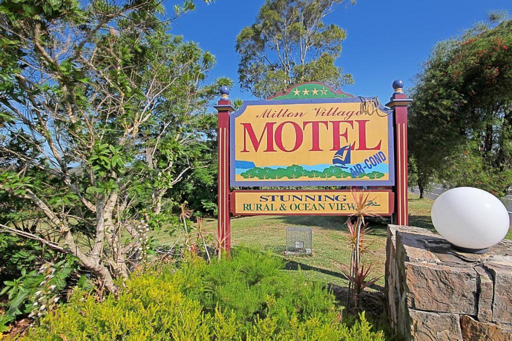 Village 3* Milton